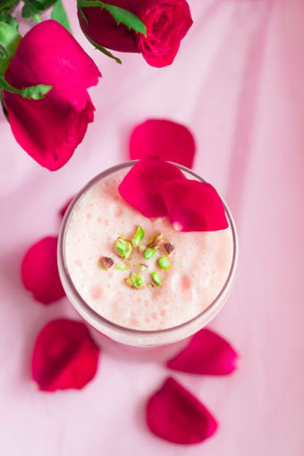 Picture of Yogurt drink rose